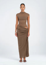 Load image into Gallery viewer, BENNI MILO MESH MAXI DRESS
